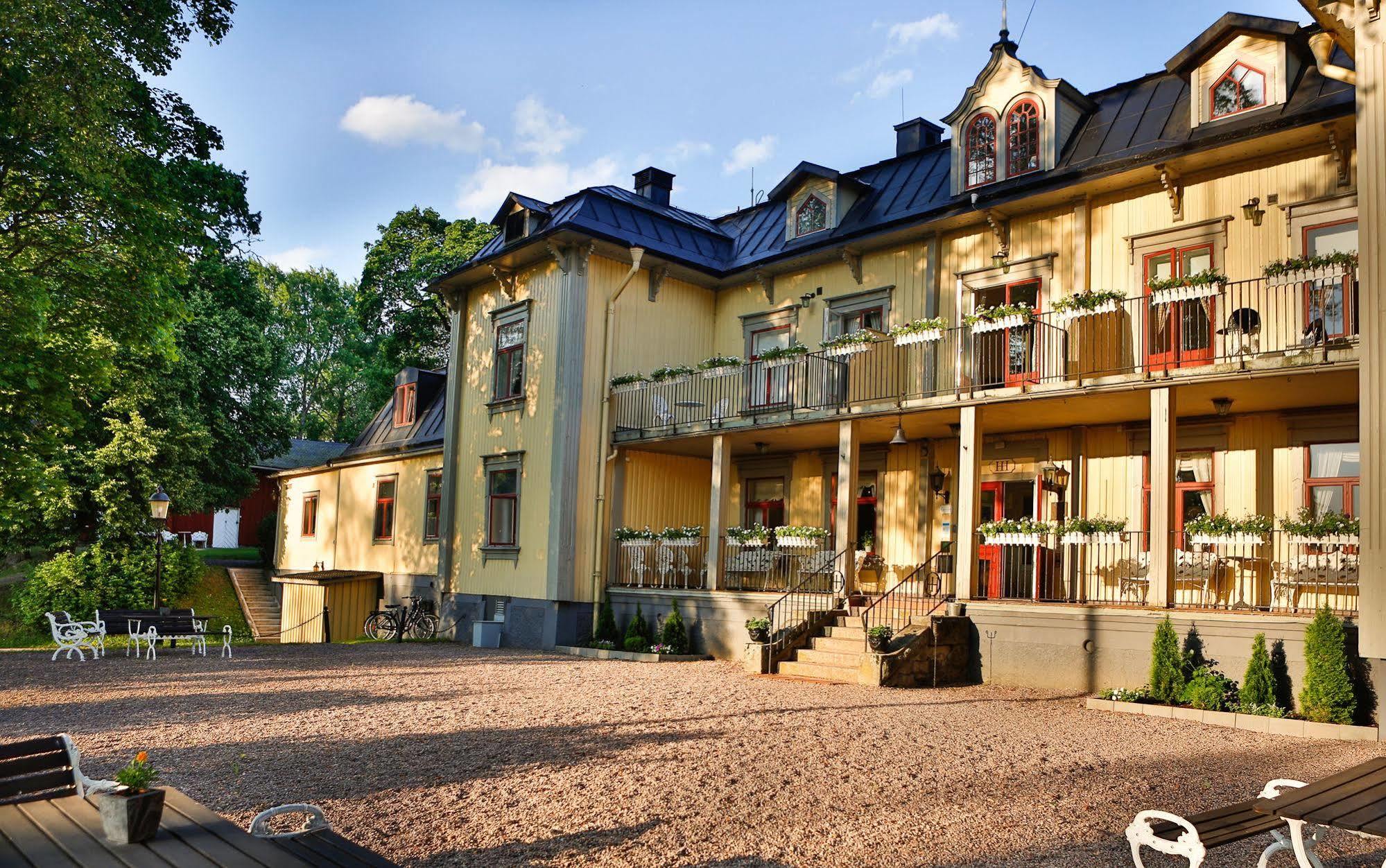 Hennickehammars Herrgard Filipstad Buitenkant foto